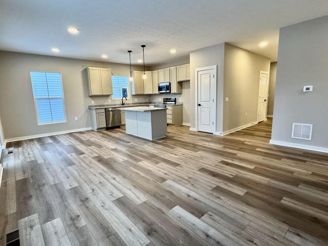 121 Oldham Lane, Delaware, OH 43015
