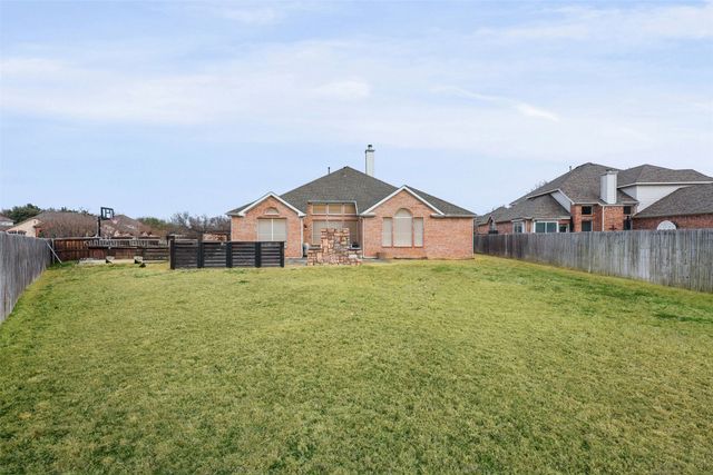 1801 Rim Rock Trail, Mansfield, TX 76063