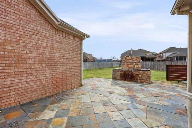 1801 Rim Rock Trail, Mansfield, TX 76063
