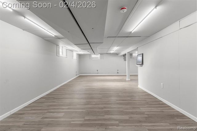 15051 Dixie, Redford, MI 48239