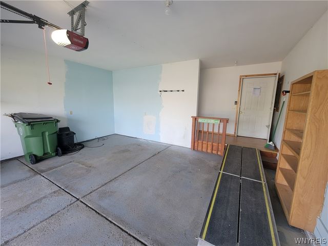 6945 Walmore Road, Wheatfield, NY 14304