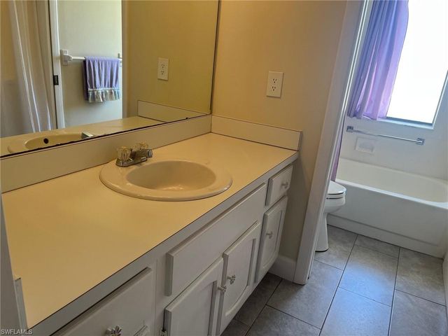 1784 Augusta DR # 101, Fort Myers, FL 33907