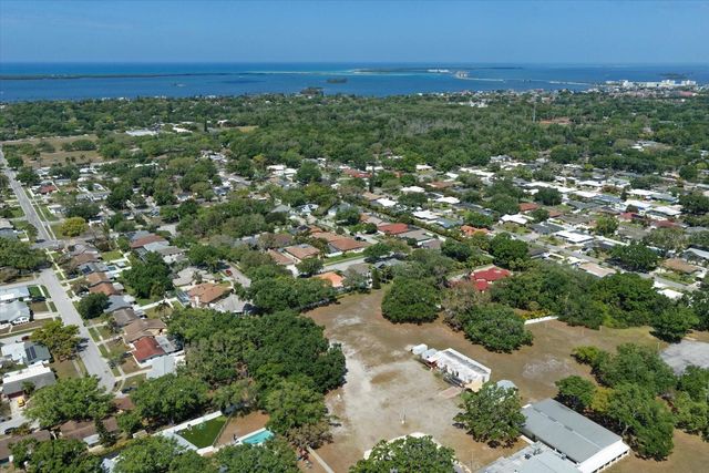 1633 HAYWICK TERRACE, Dunedin, FL 34698