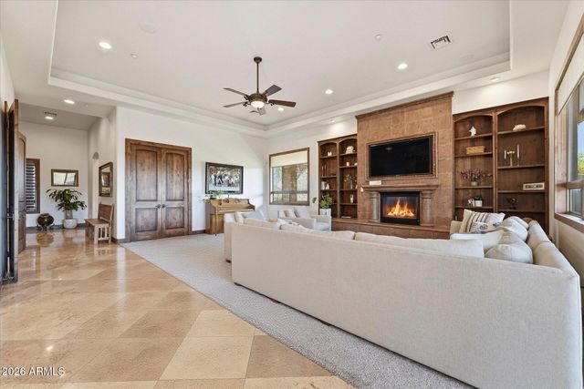 8238 E KRAMER Circle, Mesa, AZ 85207