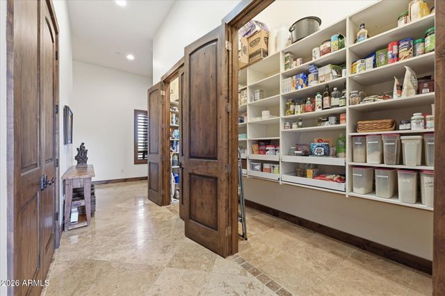 8238 E KRAMER Circle, Mesa, AZ 85207