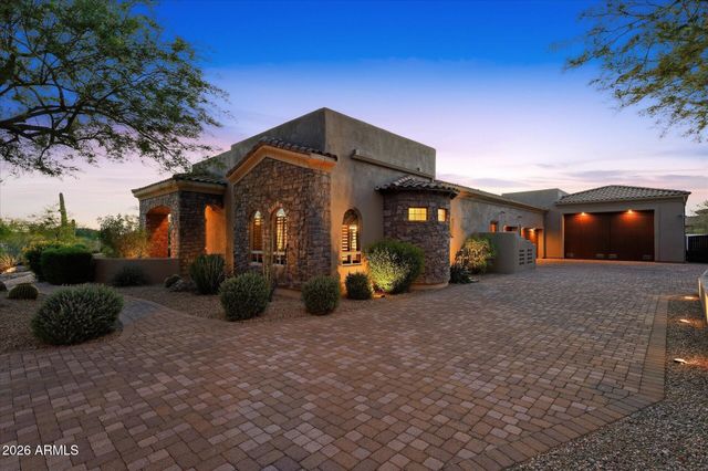 8238 E KRAMER Circle, Mesa, AZ 85207