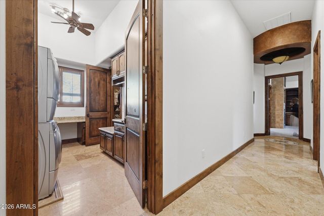 8238 E KRAMER Circle, Mesa, AZ 85207