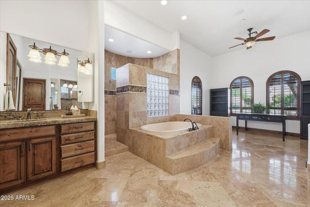 8238 E KRAMER Circle, Mesa, AZ 85207