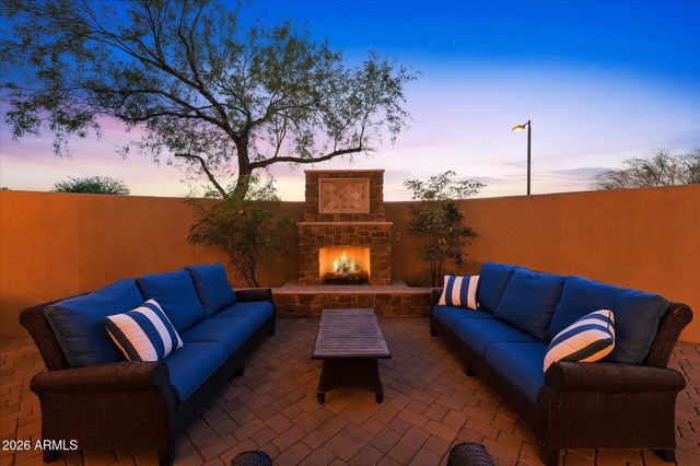8238 E KRAMER Circle, Mesa, AZ 85207