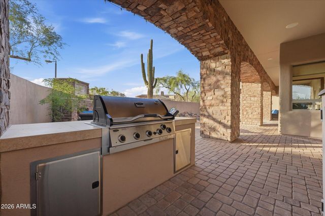 8238 E KRAMER Circle, Mesa, AZ 85207