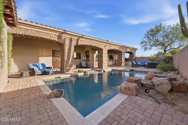 8238 E KRAMER Circle, Mesa, AZ 85207