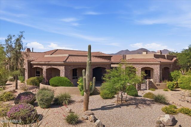 8238 E KRAMER Circle, Mesa, AZ 85207