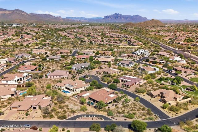8238 E KRAMER Circle, Mesa, AZ 85207