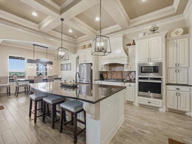 340 Pescado Court, Godley, TX 76044