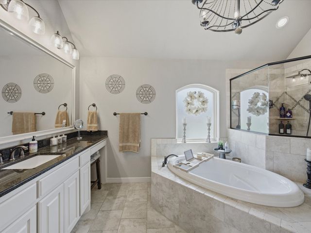 340 Pescado Court, Godley, TX 76044