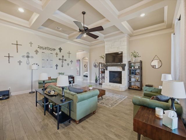 340 Pescado Court, Godley, TX 76044