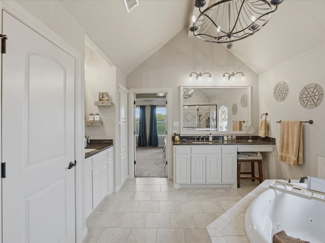 340 Pescado Court, Godley, TX 76044