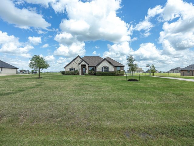 340 Pescado Court, Godley, TX 76044