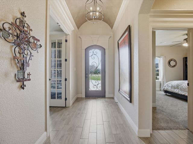 340 Pescado Court, Godley, TX 76044