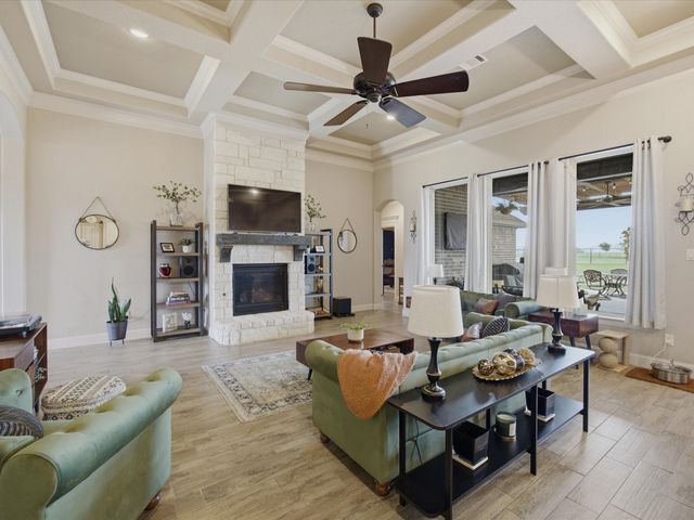 340 Pescado Court, Godley, TX 76044