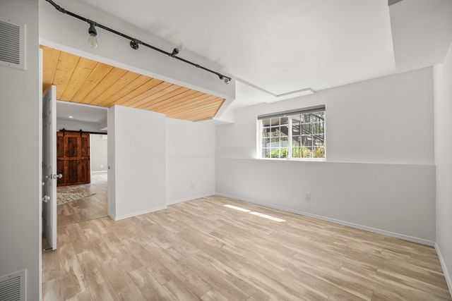 7203 N Quamish Dr, Spokane, WA 99208