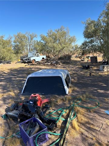 46262 Magney Lane, Newberry Springs, CA 92365