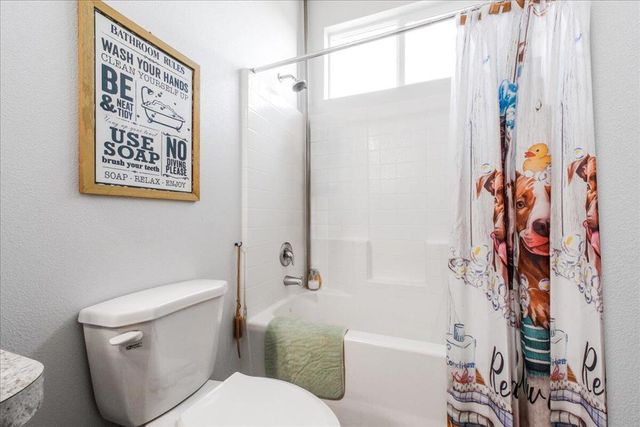 23481 Holeman Way, Desert Hot Springs, CA 92241