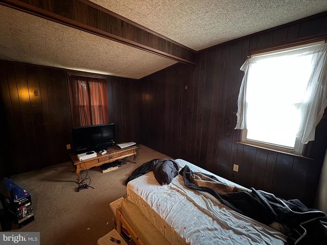 8 S CONESTOGA VIEW DR, Akron, PA 17501