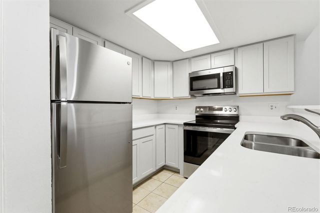 17034 E Tennessee Drive 105, Aurora, CO 80017