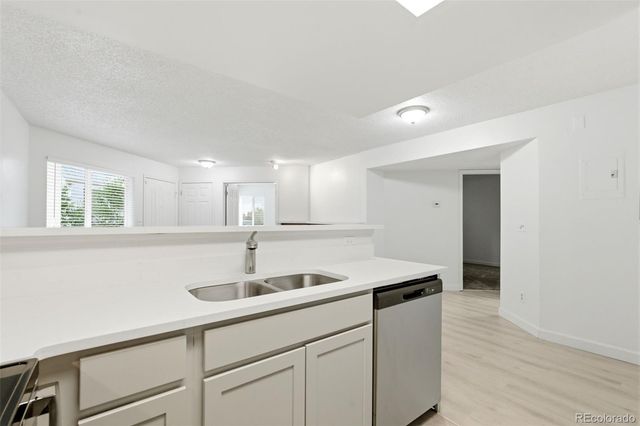 17034 E Tennessee Drive 105, Aurora, CO 80017
