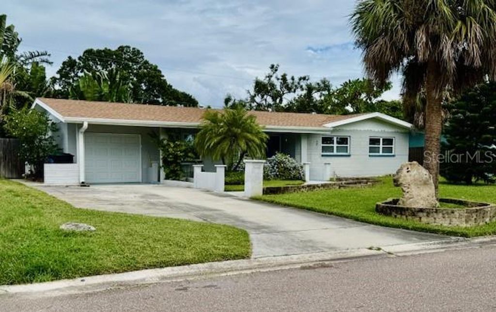 4125 BARRACUDA DRIVE SE, St Petersburg, FL 33705