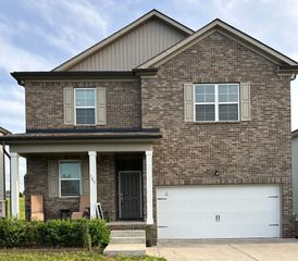 105 Davenport Dr, Murfreesboro, TN 37128