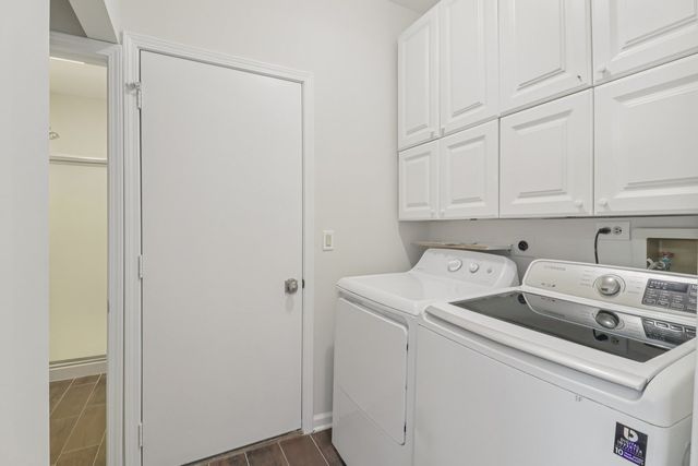 1087 Camillia Place, Fox River Grove, IL 60021