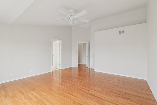 1087 Camillia Place, Fox River Grove, IL 60021