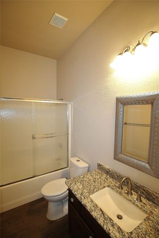 1803 Masters Drive, Desoto, TX 75115