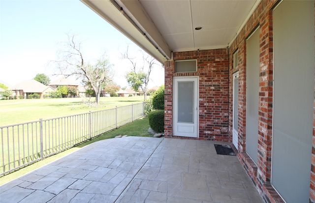 1803 Masters Drive, Desoto, TX 75115