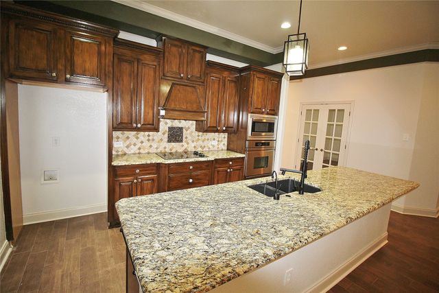 1803 Masters Drive, Desoto, TX 75115