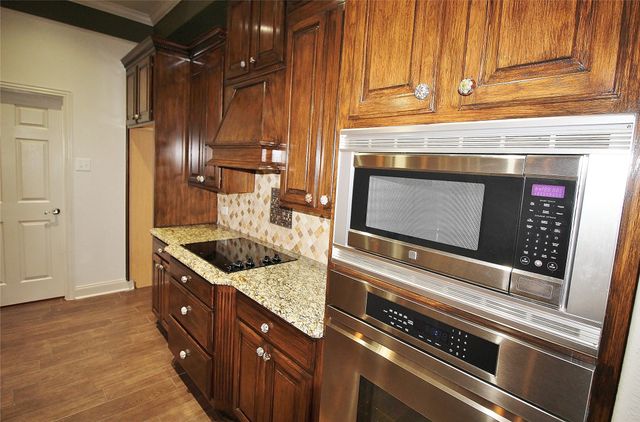 1803 Masters Drive, Desoto, TX 75115