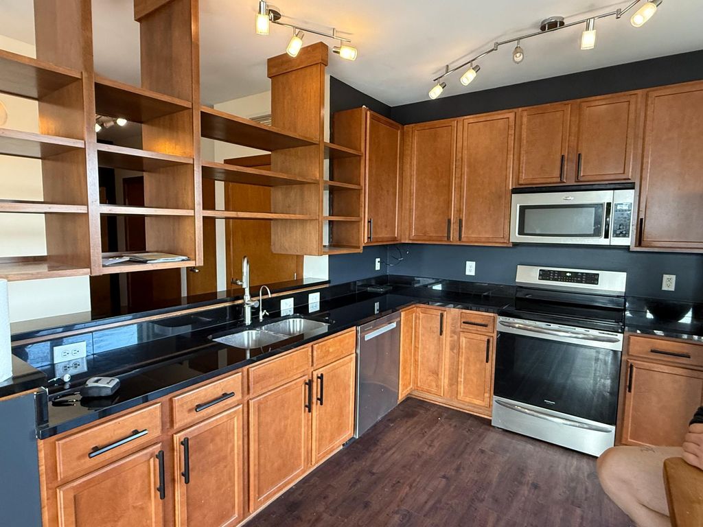 15 E Franklin Avenue E 332, Minneapolis, MN 55404 — photo 2