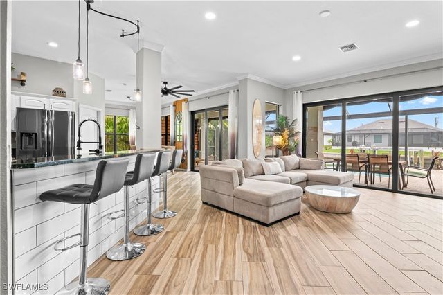 2123 Old Burnt Store RD N, Cape Coral, FL 33993