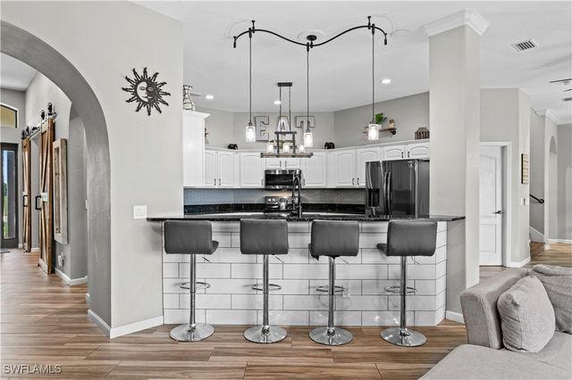 2123 Old Burnt Store RD N, Cape Coral, FL 33993