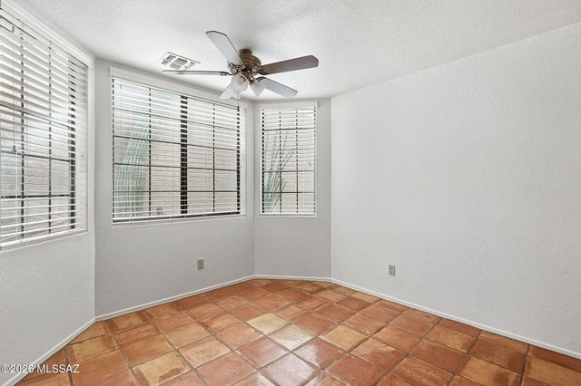 122 N Caviar Place, Tucson, AZ 85745