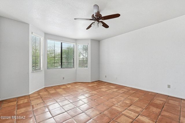 122 N Caviar Place, Tucson, AZ 85745