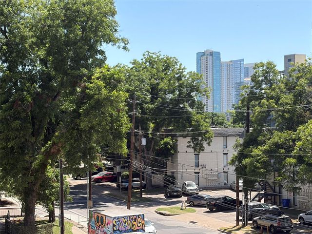 1900 Barton Springs RD 3003, Austin, TX 78704