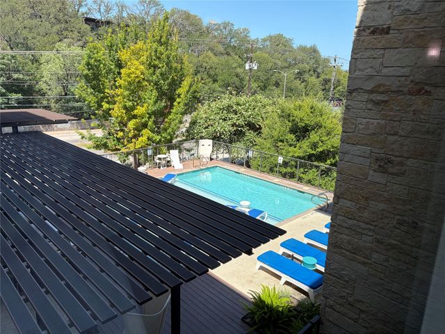 1900 Barton Springs RD 3003, Austin, TX 78704