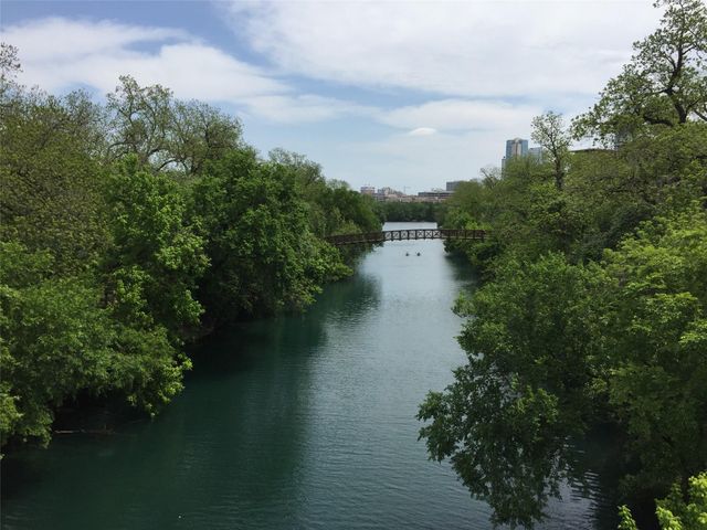 1900 Barton Springs RD 3003, Austin, TX 78704