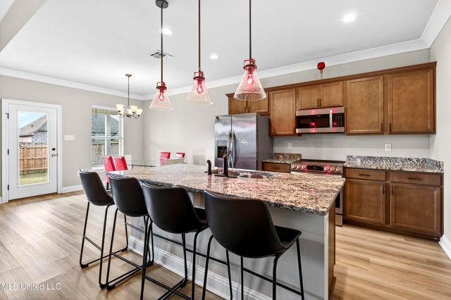 3737 Hamilton Drive, D'iberville, MS 39540