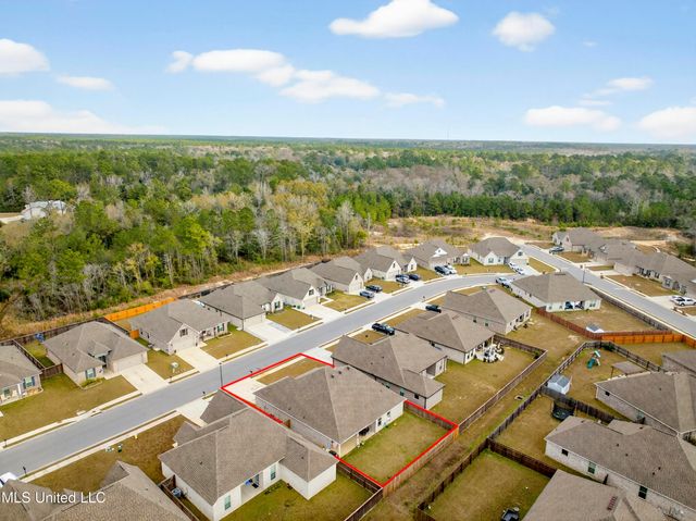 3737 Hamilton Drive, D'iberville, MS 39540