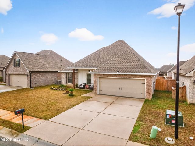 3737 Hamilton Drive, D'iberville, MS 39540