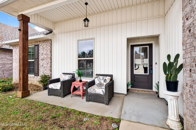 3737 Hamilton Drive, D'iberville, MS 39540